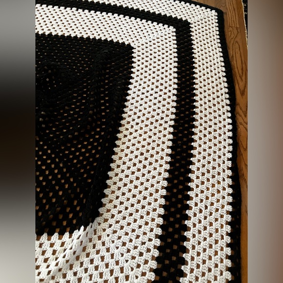 Hand made crochet white & black square throw/afghan/blanket/bed cover. 76” x 76” - Picture 2 of 4